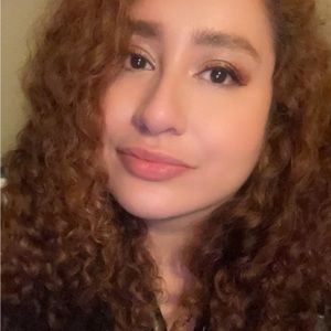 Meet your Posher, Melissa j.